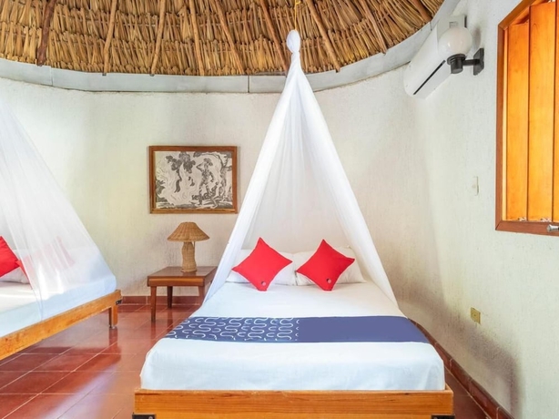 Imagen de la habitación del Hotel Villas del Angel. Foto 12