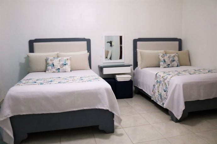 Imagen de la habitación del Hotel Villas del Mar. Foto 8