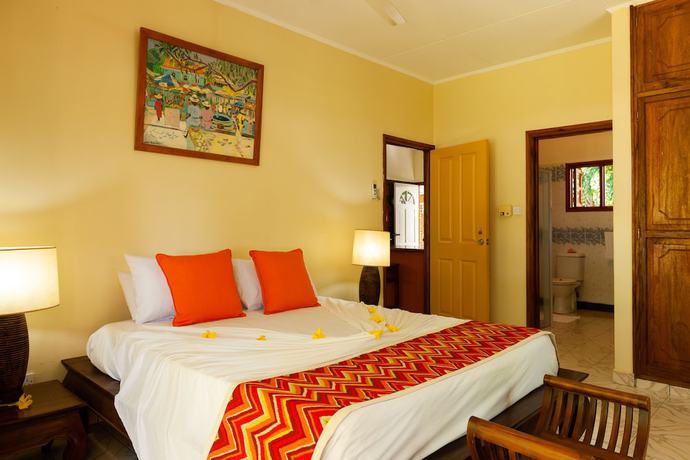 Imagen de la habitación del Hotel Villas des Alizes. Foto 6