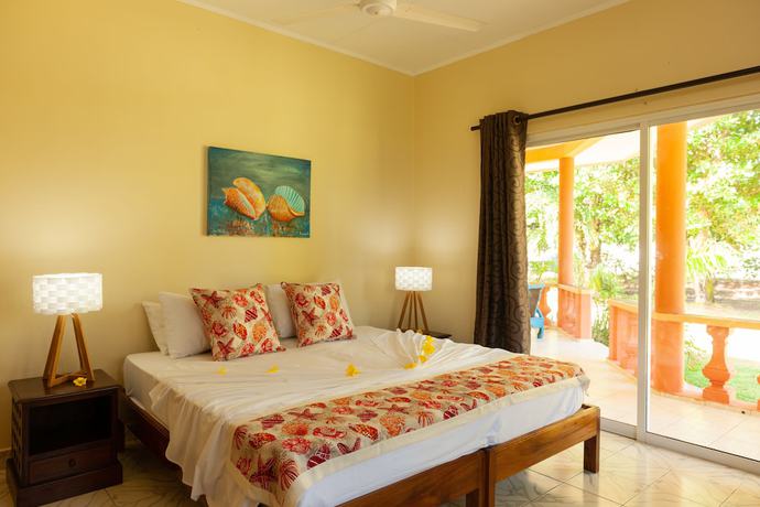Imagen de la habitación del Hotel Villas des Alizes. Foto 12