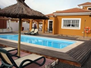 Imagen de la piscina del Hotel Villas el Descanso. Foto 7