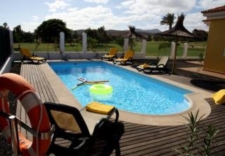 Imagen de la piscina del Hotel Villas el Descanso. Foto 8