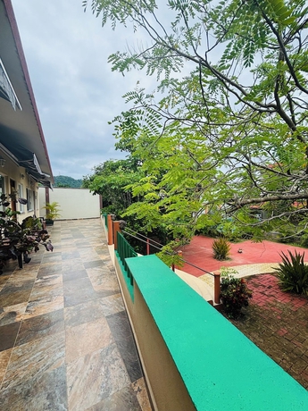 Imagen de los exteriores del Hotel Villas victoria mirador. Foto 6