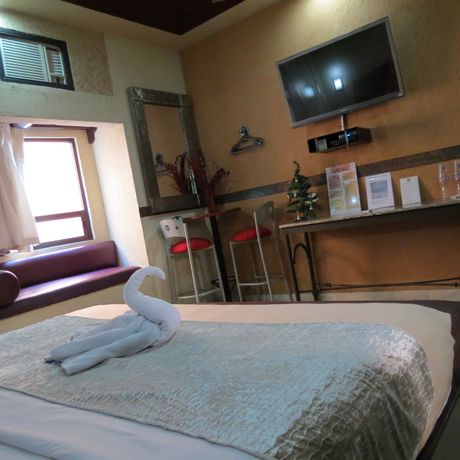 Imagen de la habitación del Hotel Villas y Suites Paraiso del Sur. Foto 8