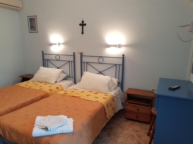 Imagen de la habitación del Hotel Villasabella. Foto 4