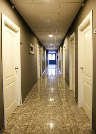 Imagen de los interiores del Hotel Villasegura. Foto 29