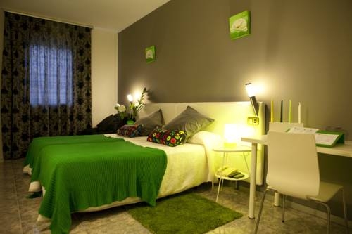 Imagen de la habitación del Hotel Villasegura. Foto 21