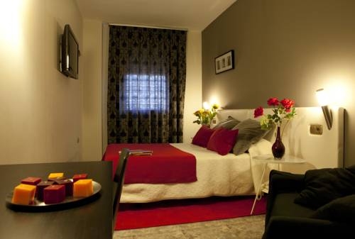 Imagen de la habitación del Hotel Villasegura. Foto 27