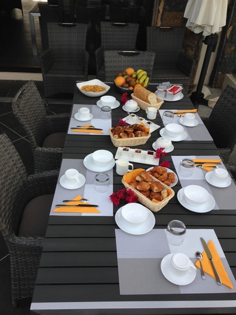 Imagen del bar/restaurante del Hotel Villasun. Foto 2