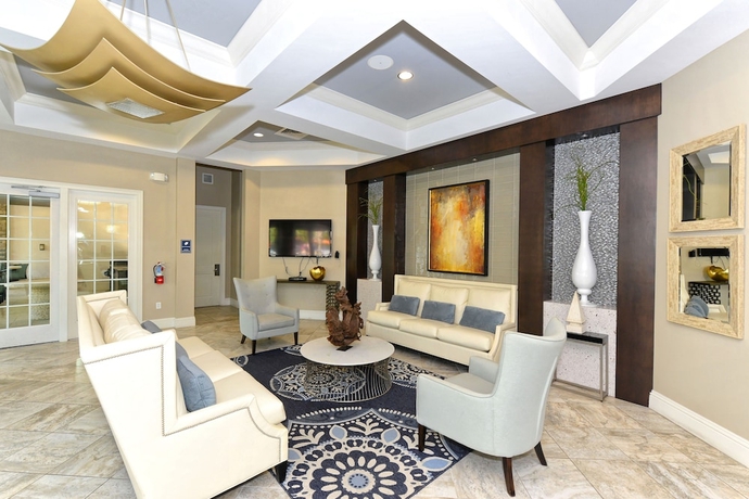 Imagen de los interiores del Hotel Villatel Village At Solterra Resort. Foto 19