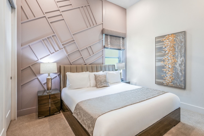 Imagen de la habitación del Hotel Villatel Village At Solterra Resort. Foto 11