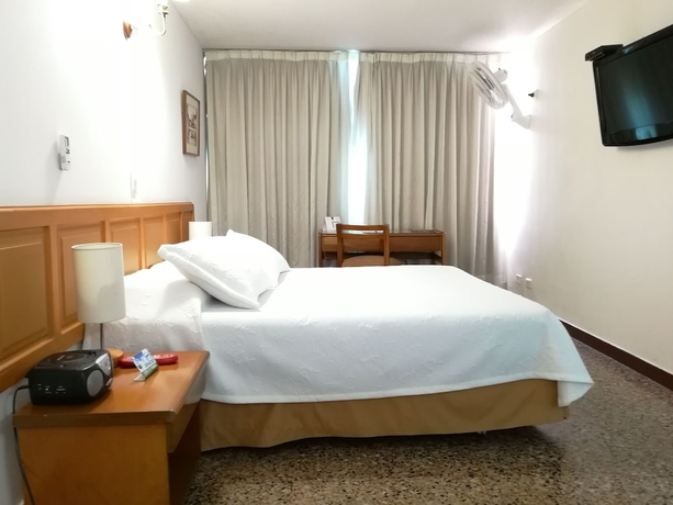 Imagen de la habitación del Hotel Villavicencio Plaza. Foto 8