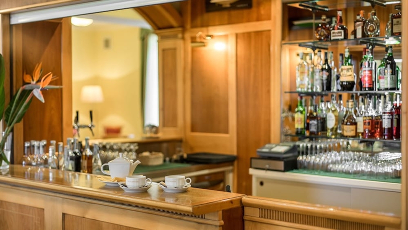 Imagen del bar/restaurante del Hotel Ville Bianchi. Foto 6