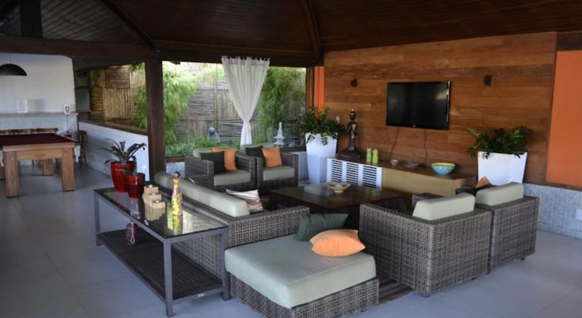 Imagen de los interiores del Hotel Ville La Plage and Beach Club. Foto 19