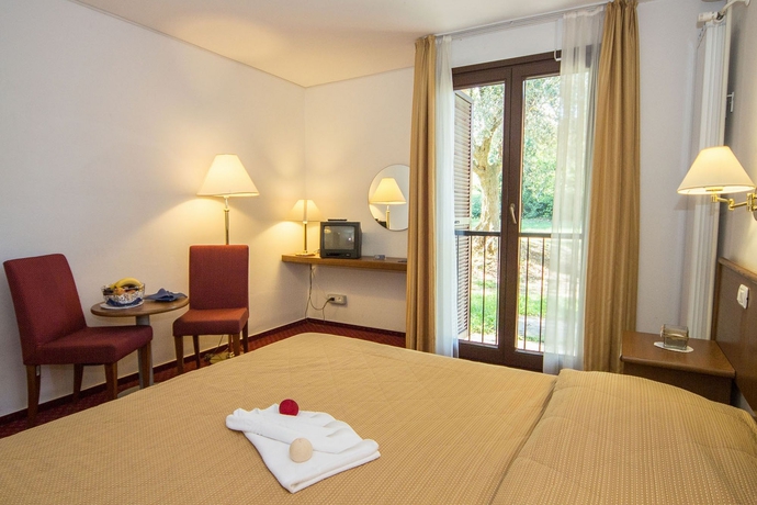 Imagen de la habitación del Hotel Ville Park. Foto 7