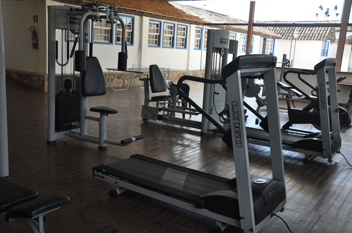 Imagen de los interiores del Hotel Ville Real. Foto 16