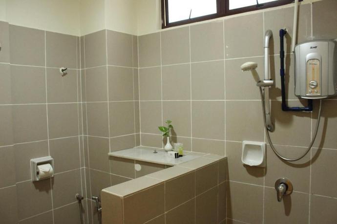 Imagen de la habitación del Hotel Villea Morib. Foto 8