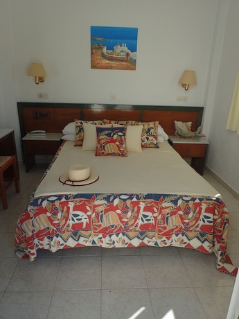 Imagen de la habitación del Hotel Villea Village. Foto 3