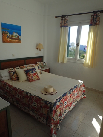 Imagen de la habitación del Hotel Villea Village. Foto 4