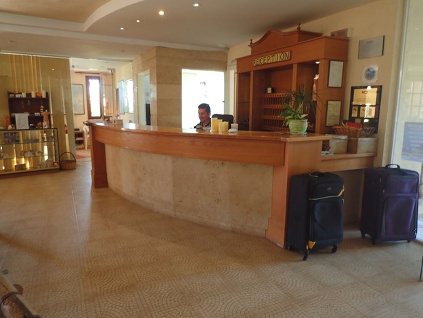 Imagen de los interiores del Hotel Villea Village. Foto 18