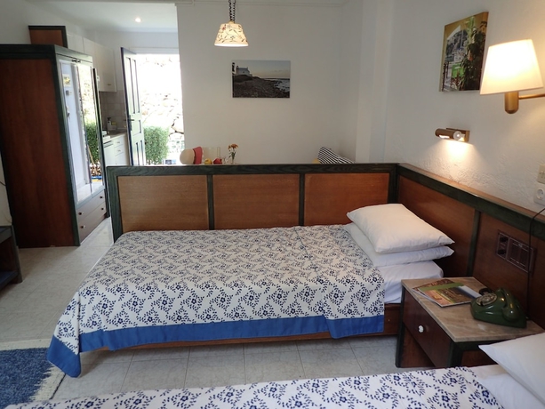 Imagen de la habitación del Hotel Villea Village. Foto 6