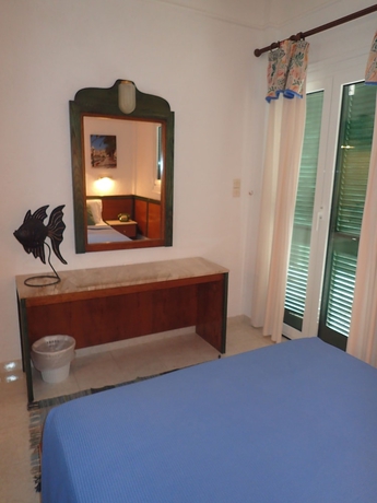 Imagen de la habitación del Hotel Villea Village. Foto 7