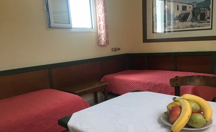 Imagen de la habitación del Hotel Villea Village. Foto 12