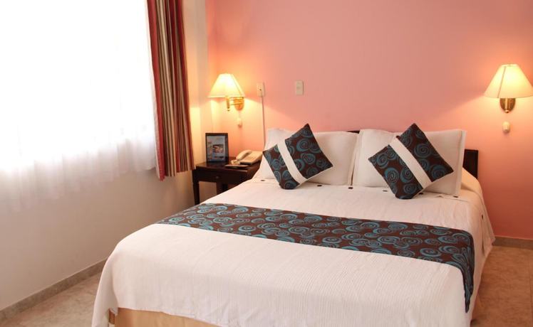 Imagen de la habitación del Hotel Villeta Resort. Foto 7