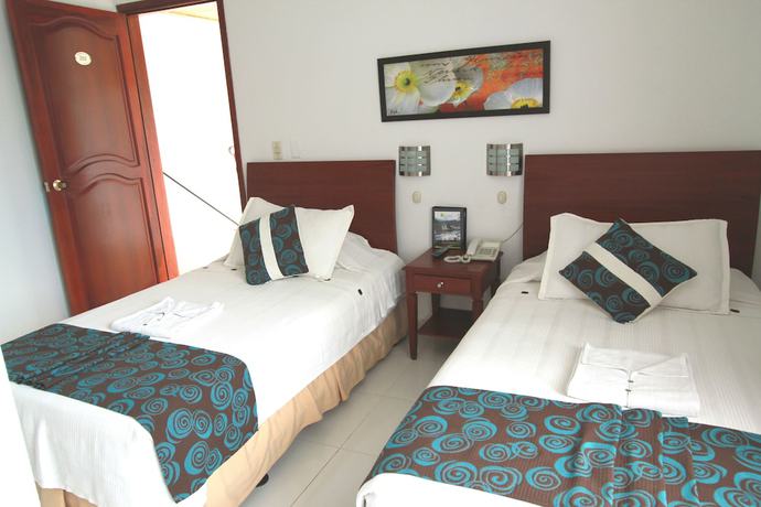 Imagen de la habitación del Hotel Villeta Resort. Foto 8