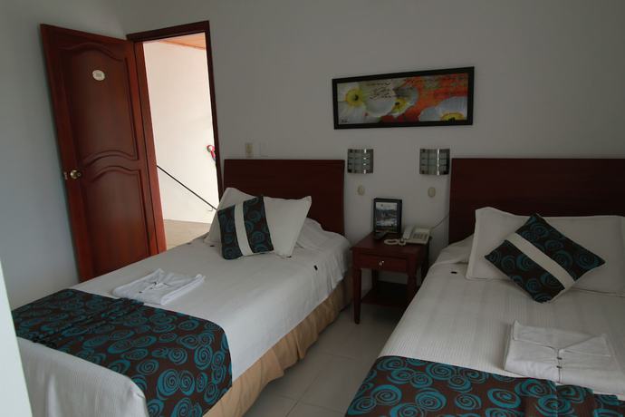 Imagen de la habitación del Hotel Villeta Resort. Foto 14