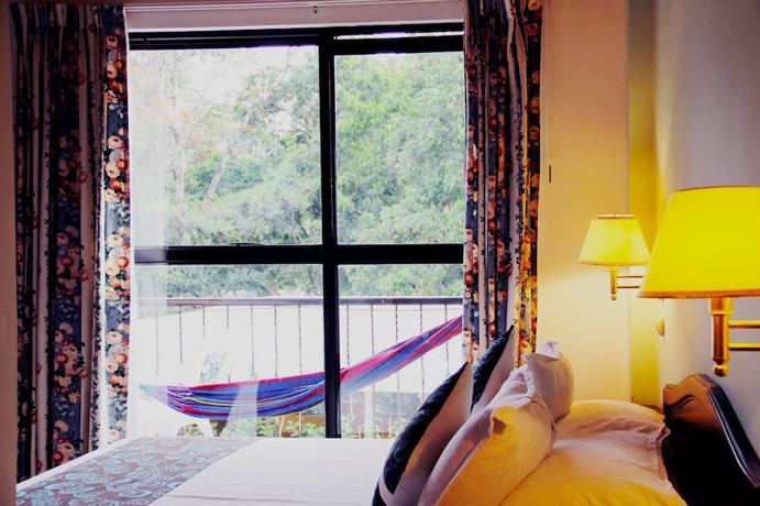 Imagen de la habitación del Hotel Villeta Resort. Foto 17