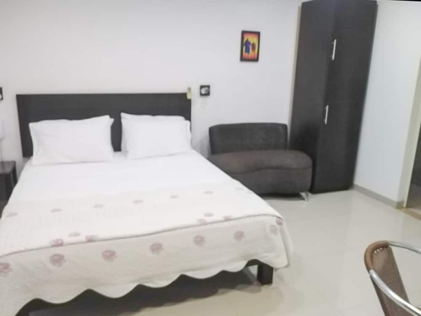 Imagen de la habitación del Hotel Villeta Suite. Foto 4