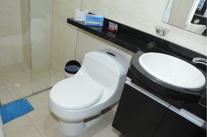 Imagen de la habitación del Hotel Villeta Suite. Foto 7