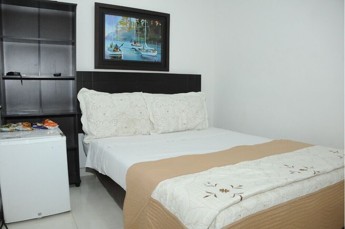 Imagen de la habitación del Hotel Villeta Suite. Foto 15