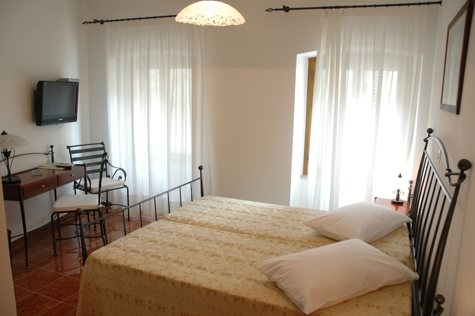 Imagen de la habitación del Hotel Villetta Phasiana. Foto 3