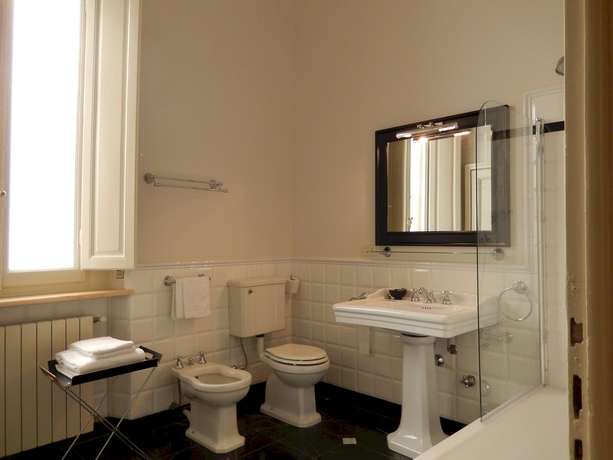 Imagen de la habitación del Hotel Villino Fiorentino. Foto 12