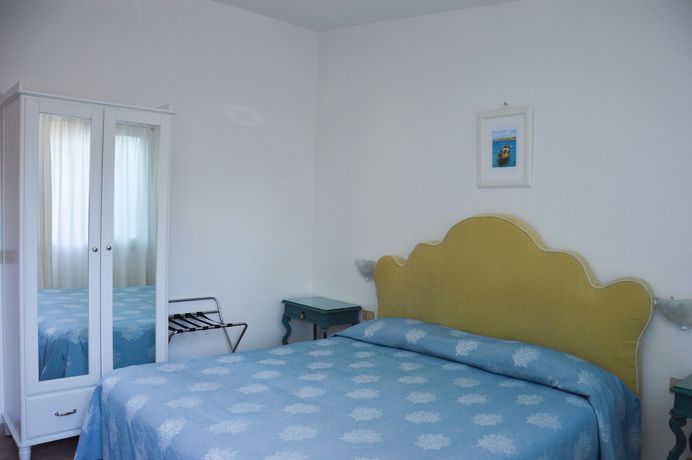 Imagen de la habitación del Hotel Villino Gallodoro. Foto 11
