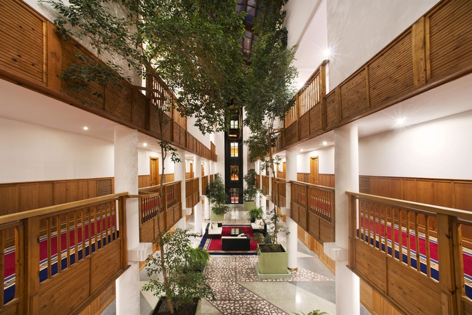 Imagen de los interiores del Hotel Vilnius Grand Resort. Foto 15