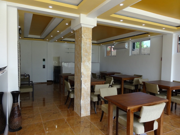 Imagen general del Hotel Vilu Rest. Foto 3