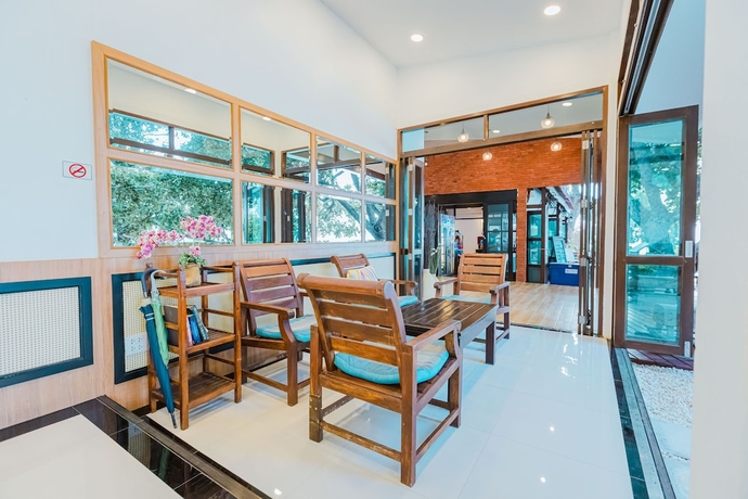 Imagen de los interiores del Hotel Vimarn Samed Resort. Foto 18