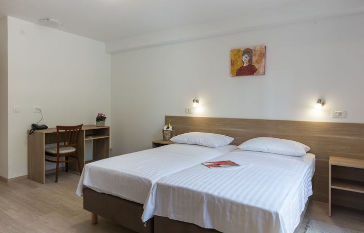 Imagen de la habitación del Hotel Vimbula. Foto 3