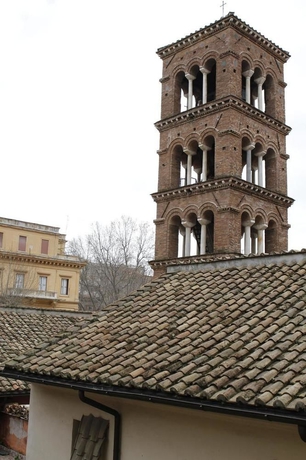 Imagen de los exteriores del Hotel Viminale. Foto 7