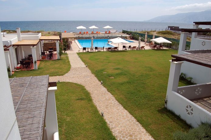 Imagen de los exteriores del Hotel Vina Beach. Foto 14