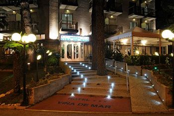 Imagen del bar/restaurante del Hotel Vina De Mar. Foto 7