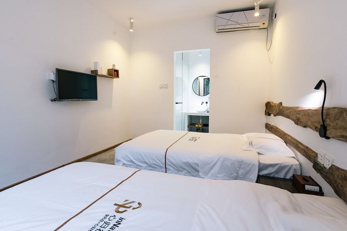 Imagen de la habitación del Hotel Vinawhisper Boutique. Foto 17