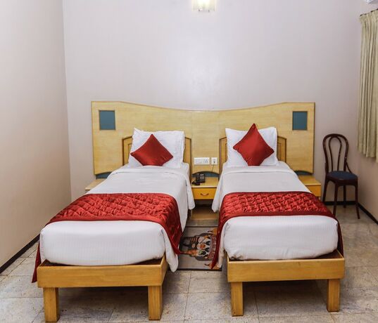 Imagen general del Hotel Vinayaga Excellenciy Tiruppur. Foto 4