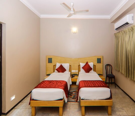 Imagen general del Hotel Vinayaga Excellenciy Tiruppur. Foto 9
