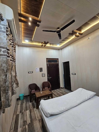 Imagen de la habitación del Hotel Vinayak Guest House. Foto 4