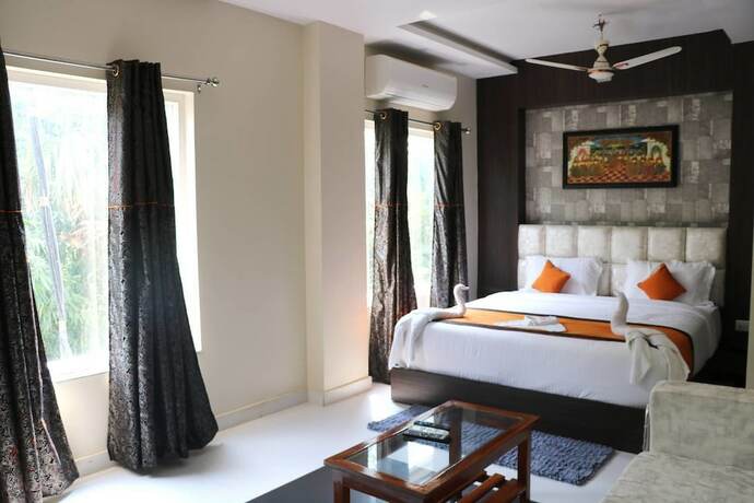 Imagen de la habitación del Hotel Vinayak, Katihar. Foto 18
