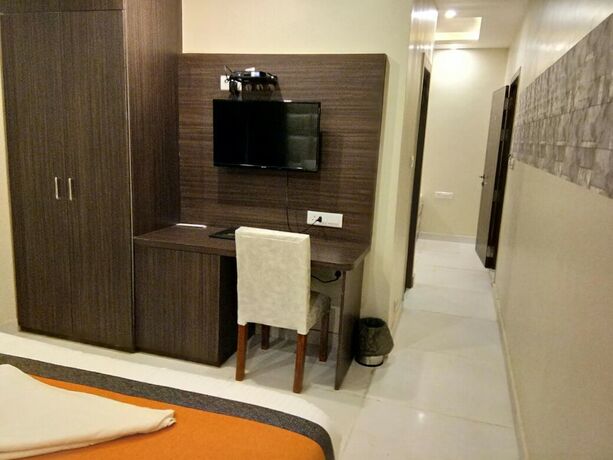 Imagen de la habitación del Hotel Vinayak, Katihar. Foto 34